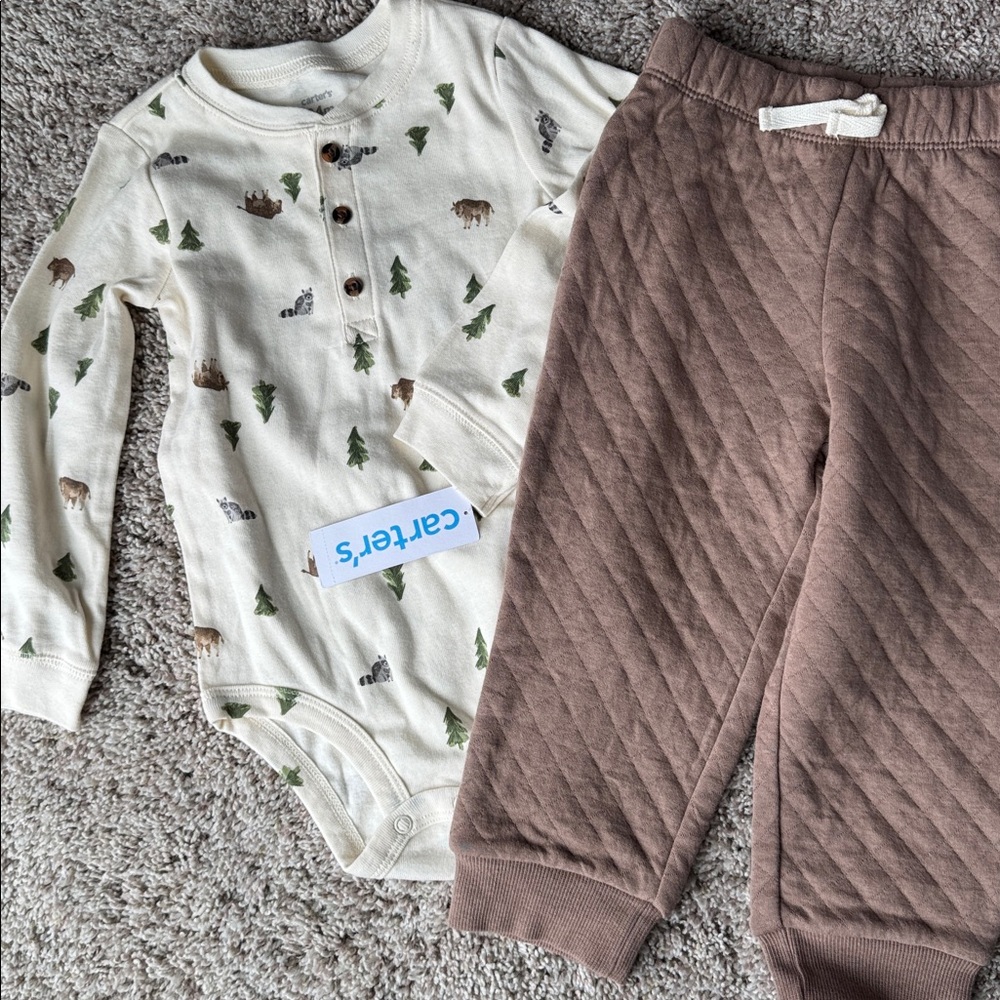 NWT Carter’s boy 24m long sleeve set